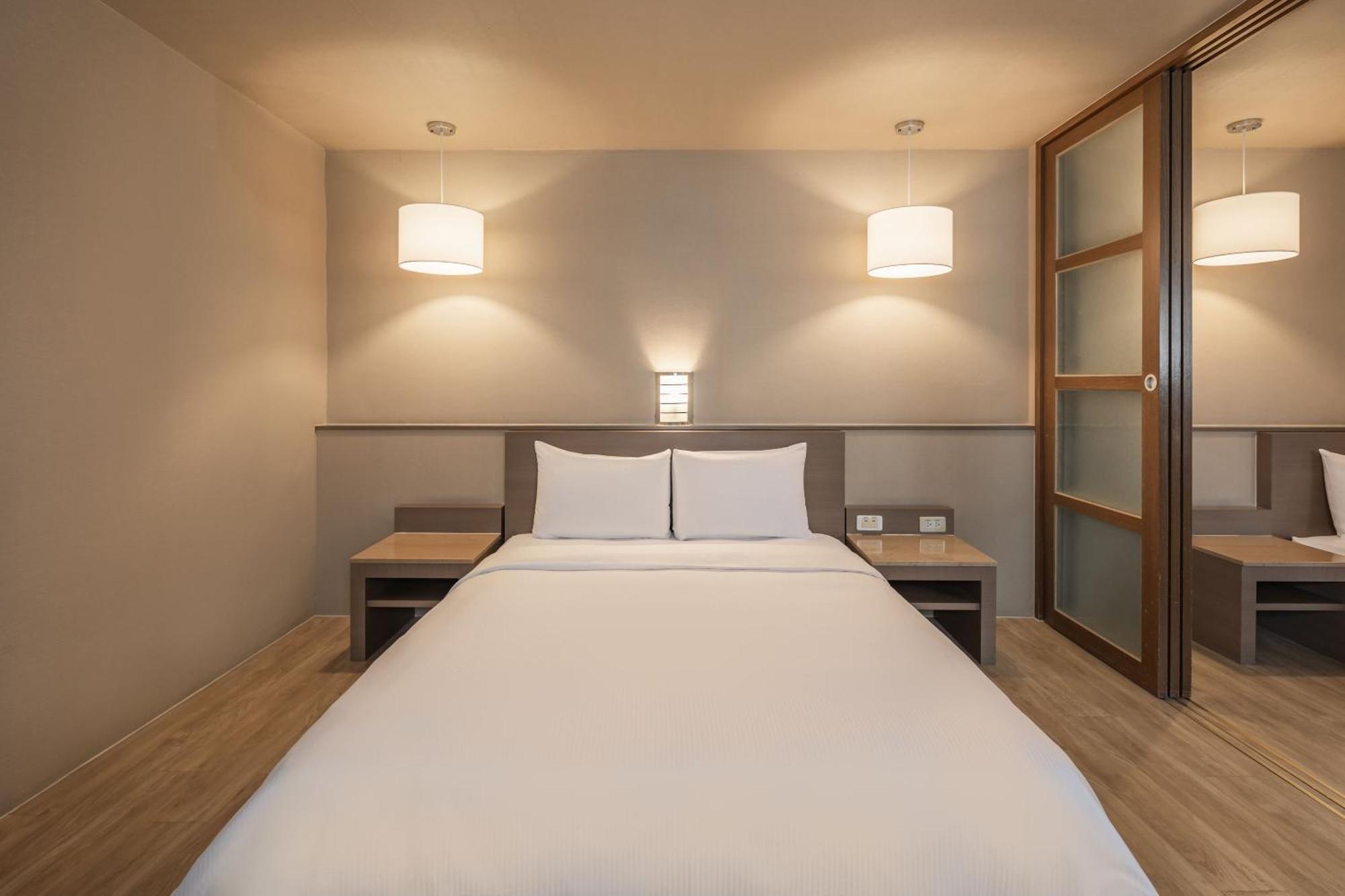 Kindness Hotel - Hanshen Kaohsiung Room photo